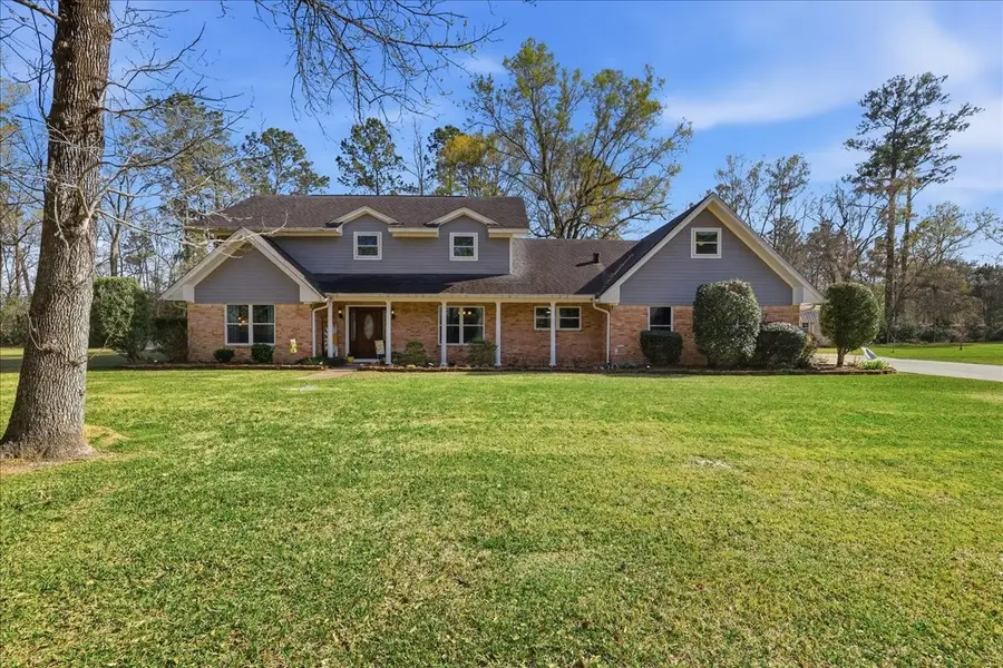 3212 Timberlane Circle, Orange, TX 77632 - #3