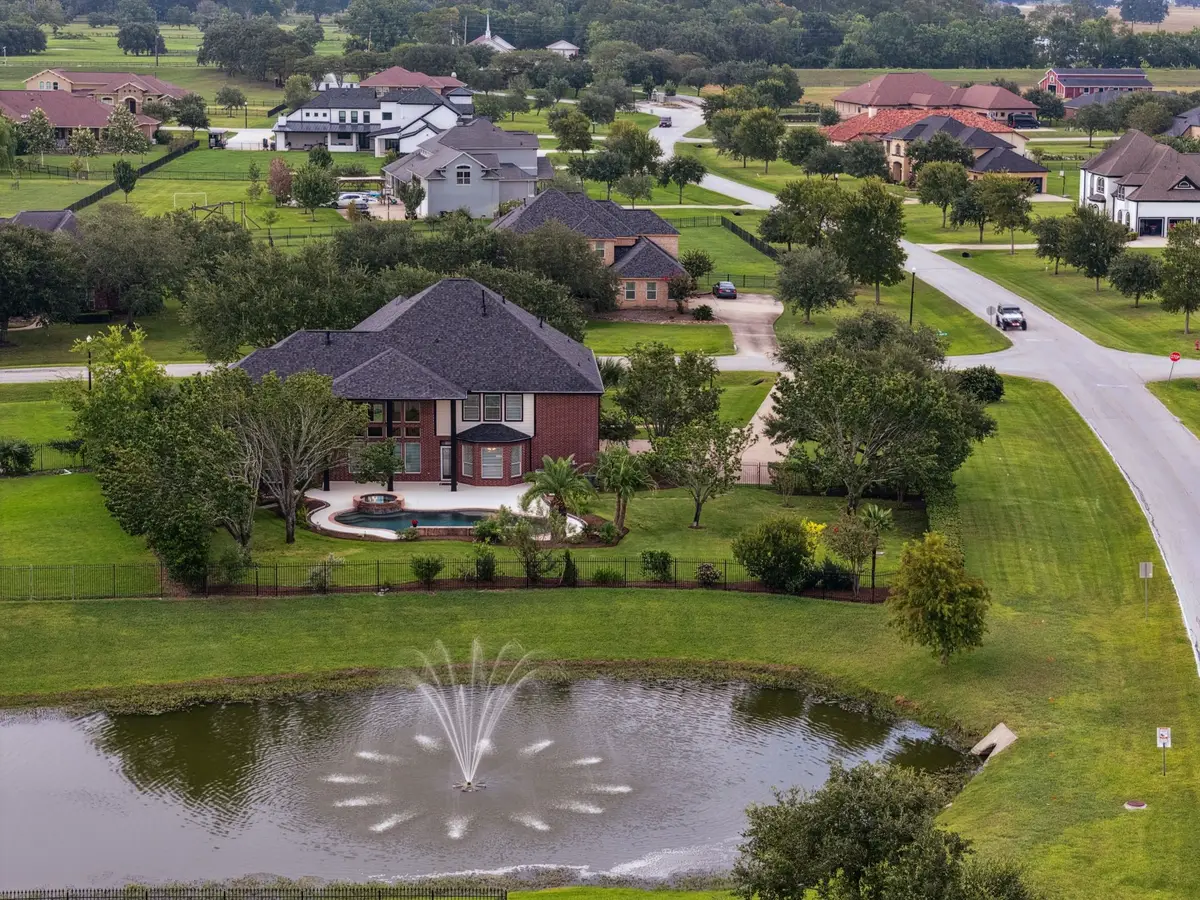 8826 Crown Jewel Drive, Richmond, TX 77469 - #1