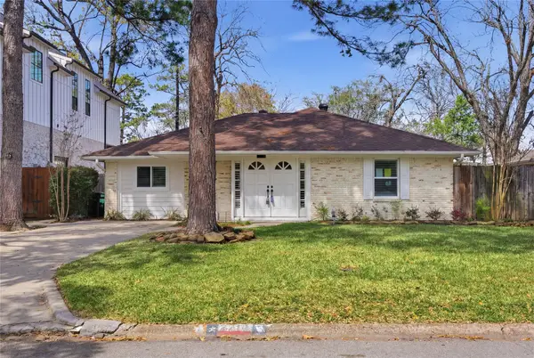 2210 Wakefield Drive, Houston, TX 77018