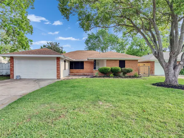 6026 Diamond Court, Texas City, TX 77591