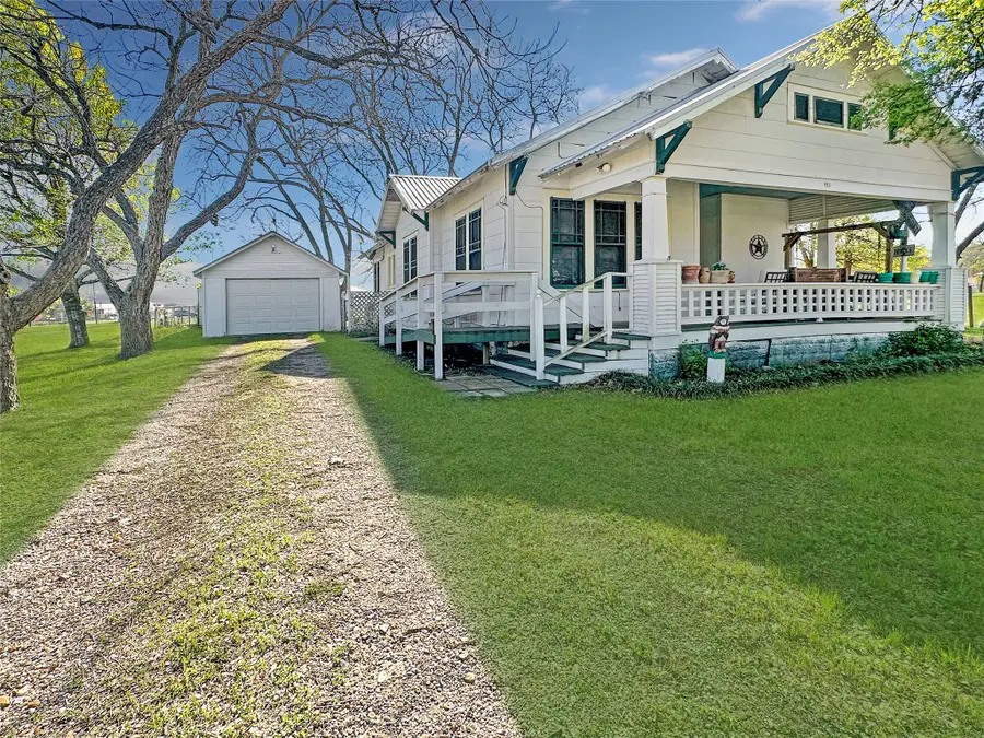 111 S Mill Street, Flatonia, TX 78941 - #3