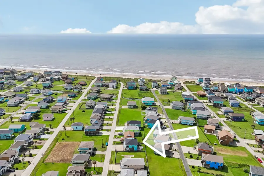 977 Bahama Drive, Crystal Beach, TX 77650 - #2