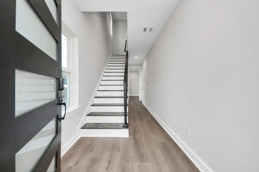 1605 Sylvester Road, Houston, TX 77009 - #2