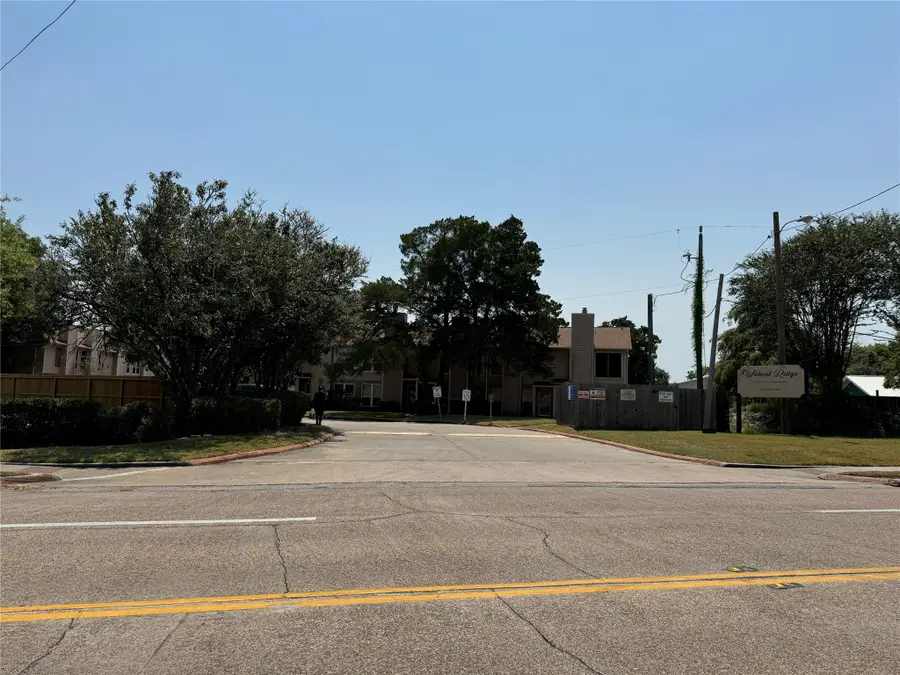 1404 Sheridan Drive, Baytown, TX 77520 - #3