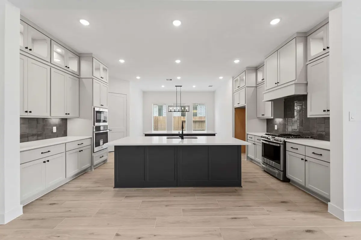 16008 Mahogany Mist Drive, Conroe, TX 77302 - Image #1