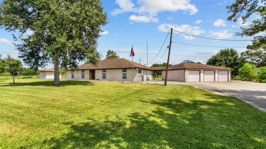 2915 Cemetery Road, Santa Fe, TX 77517 - #2
