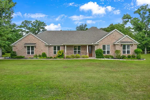 9585 Lancaster Drive, Iola, TX 77861