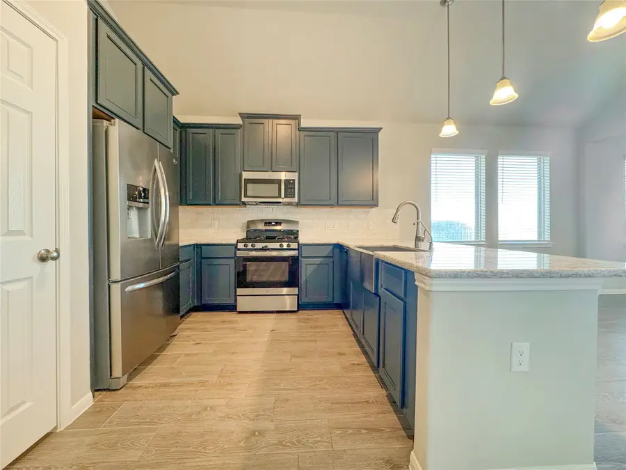 1707 Prairie Ridge Court, Angleton, TX 77515 - #2