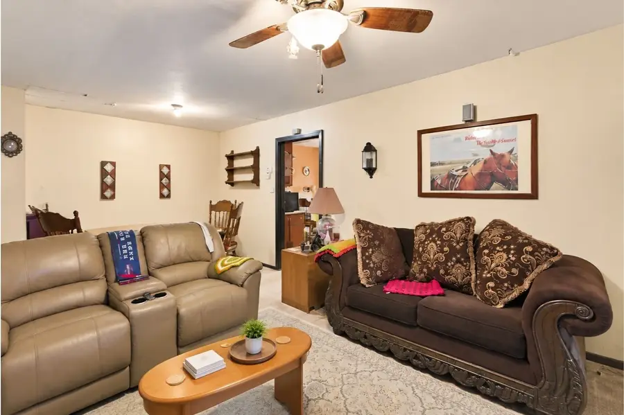 1406 Algee Street, Port Lavaca, TX 77979 - #2