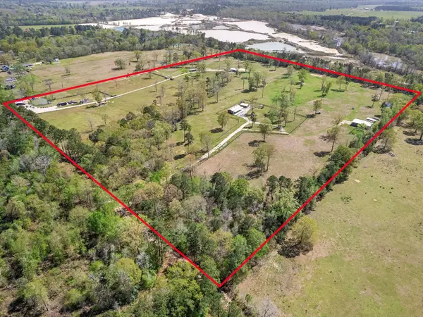 1164 County Road 332, Cleveland, TX 77327