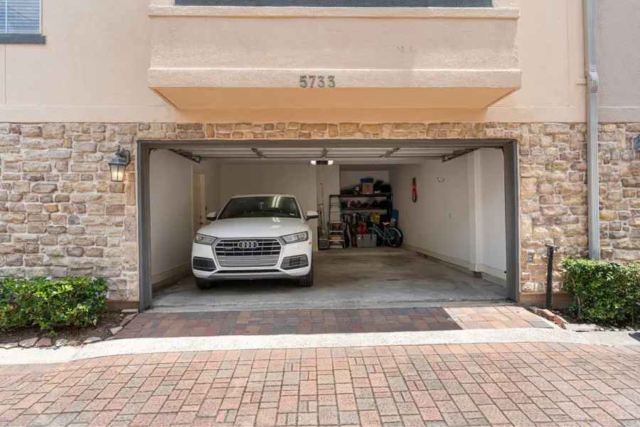 5733 Kansas Street, Houston, TX 77007 - #3
