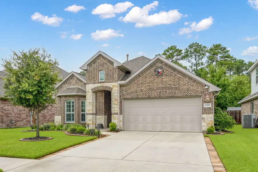 26018 Hasting Ridge Lane, Kingwood, TX 77339 - Image #2
