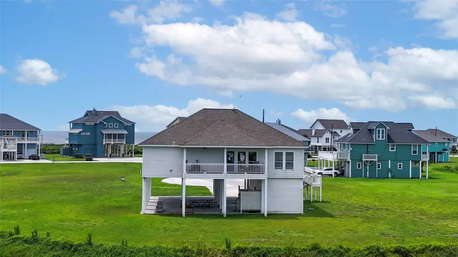 708 Cameron Circle, Crystal Beach, TX 77650 - #3