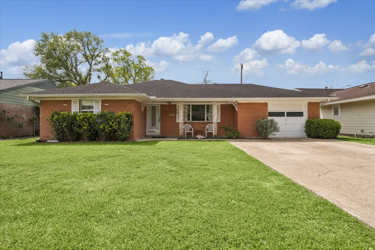 6131 Birdwood Road, Houston, TX 77074 - #1