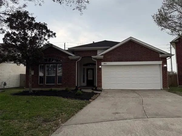 3011 Grovewick Lane, Dickinson, TX 77539