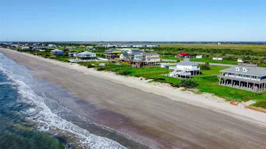 000 Hwy 87, Gilchrist, TX 77617 - #3