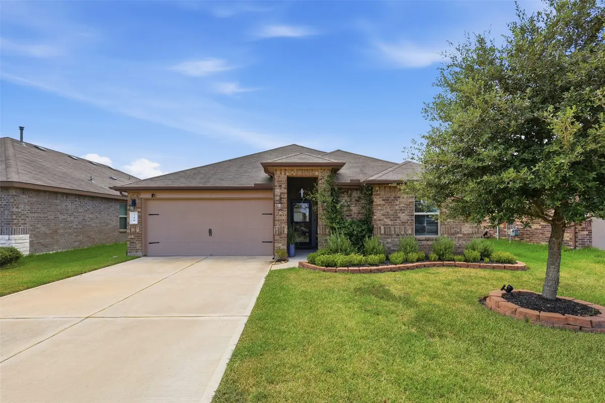 710 Desert Pea Lane, Rosharon, TX 77583 - #1