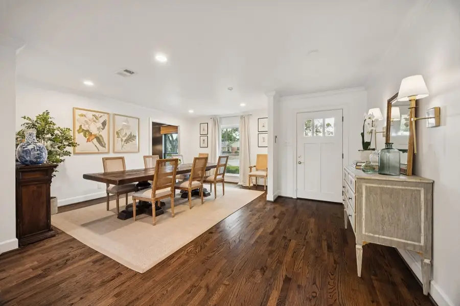 8106 Beverlyhill Street, Houston, TX 77063 - Image #3