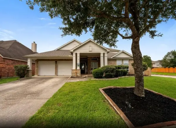 2521 Twisting Pine Court, Houston, TX 77345
