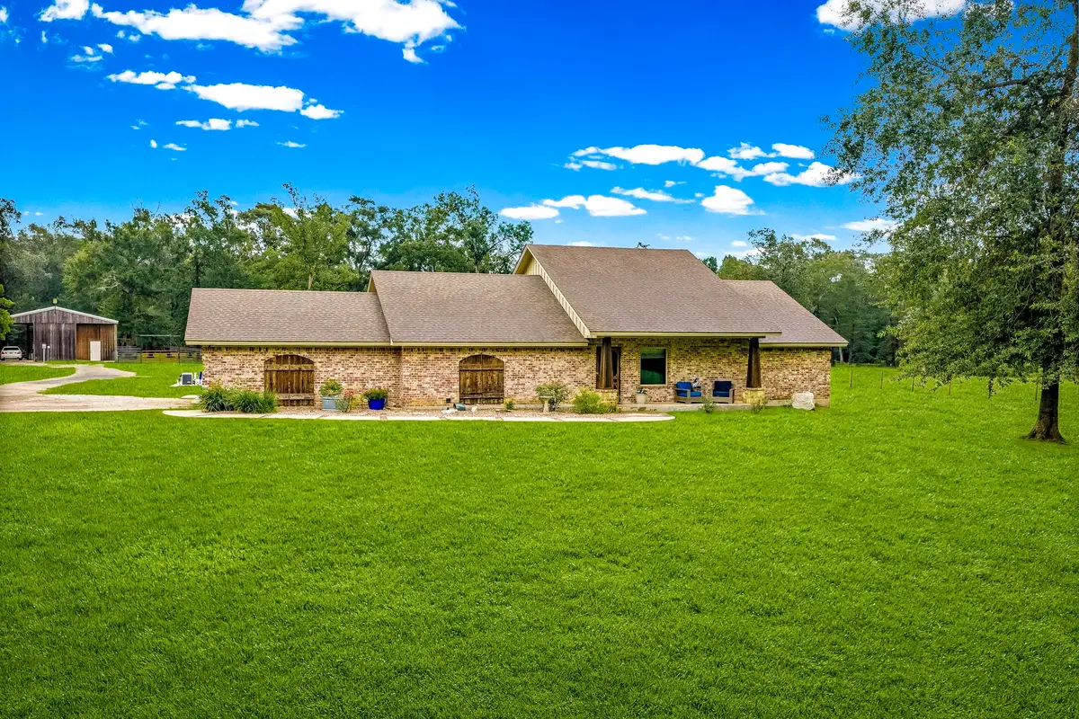 1109 Soda Loop E, Livingston, TX 77351 - #1