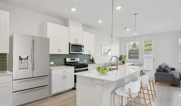 702 Sand Dollar Drive, Kemah, TX 77565