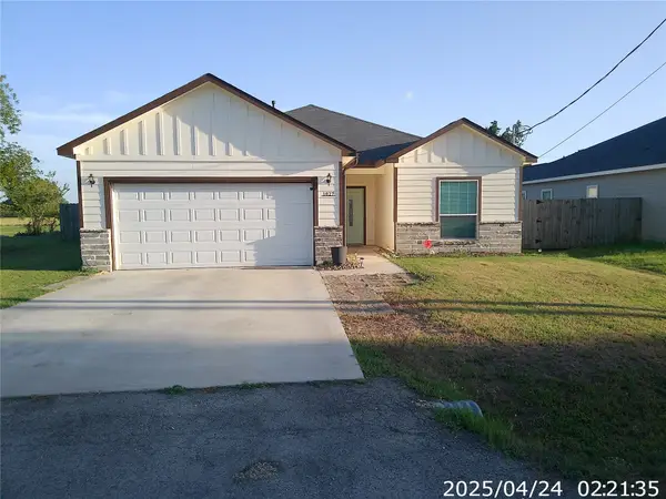 1027 Wallace Street, Columbus, TX 78934