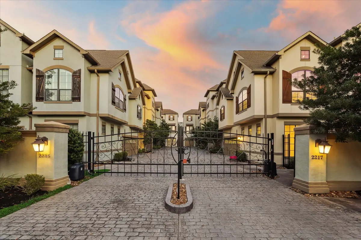 2217 Nantucket Drive #A, Houston, TX 77057 - Image #1