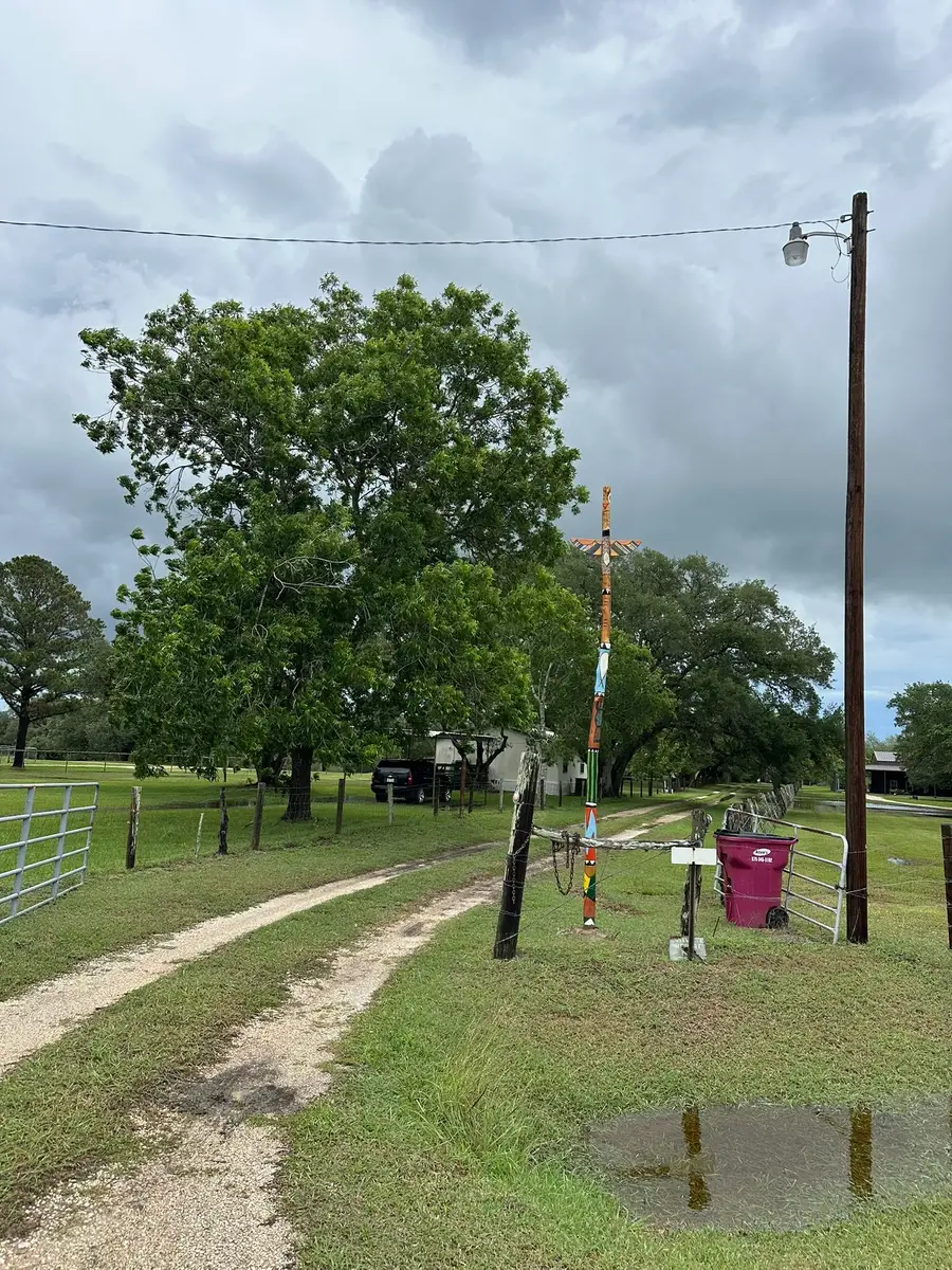3809 Fm 2853, Palacios, TX 77465 - #2