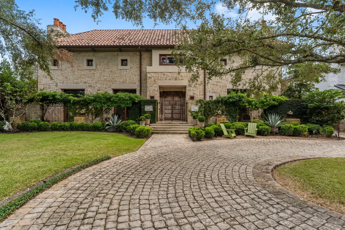 5651 Doliver Drive, Houston, TX 77056 - #1