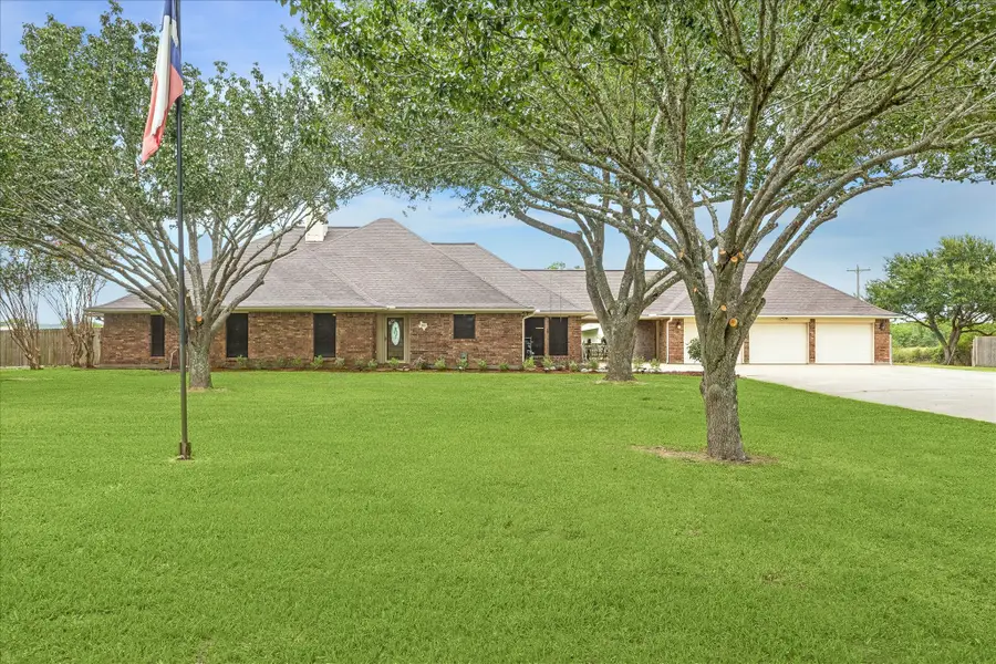 9102 N Humble Camp Road, Dickinson, TX 77539 - #2
