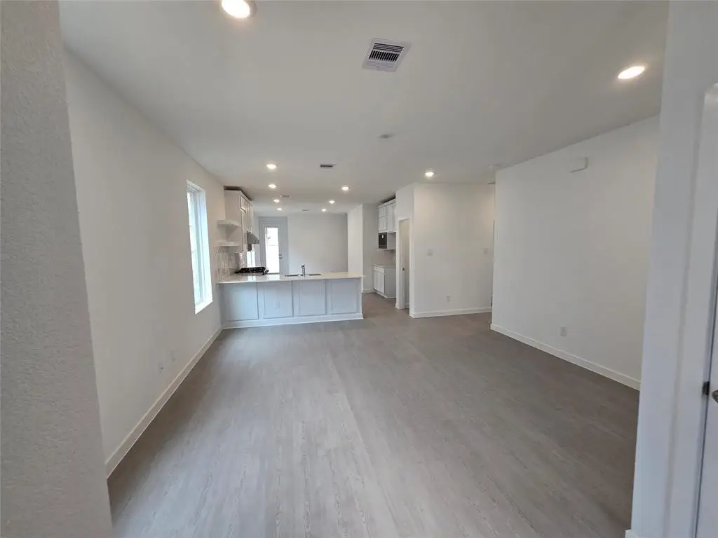 5706 Goosander Land Drive, Baytown, TX 77521 - Image #1