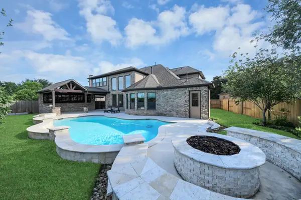 67 Azure Lake Court, Katy, TX 77494