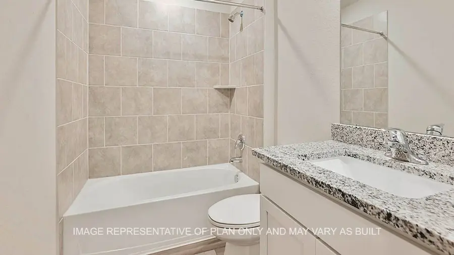 1026 Legrand St, Brenham, TX 77833 - #3