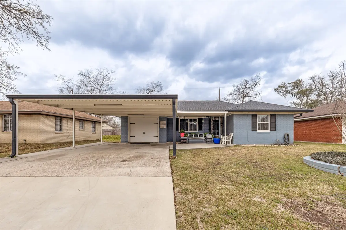 9101 NE Homewood Lane Ne, Houston, TX 77078 - #1