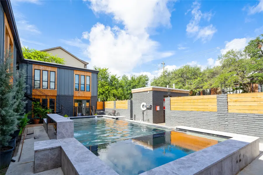 2703 Mason Street #16, Houston, TX 77006 - #3