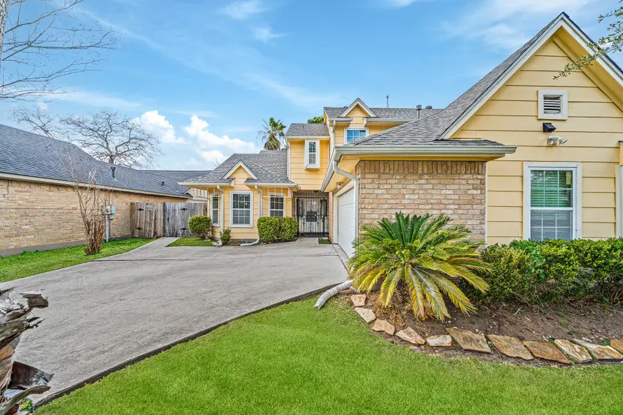 11510 Pagoda Drive, Houston, TX 77477 - #2