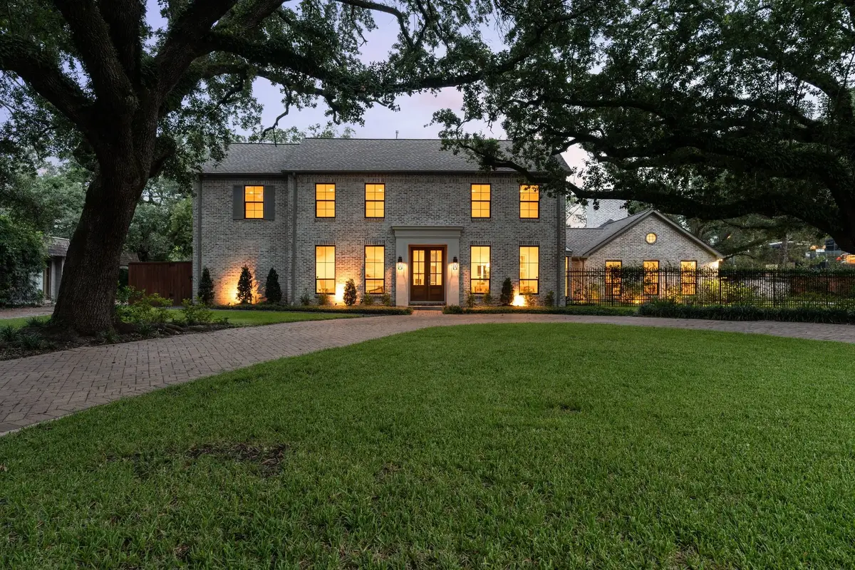 5665 Pine Forest Road, Houston, TX 77056 - #1