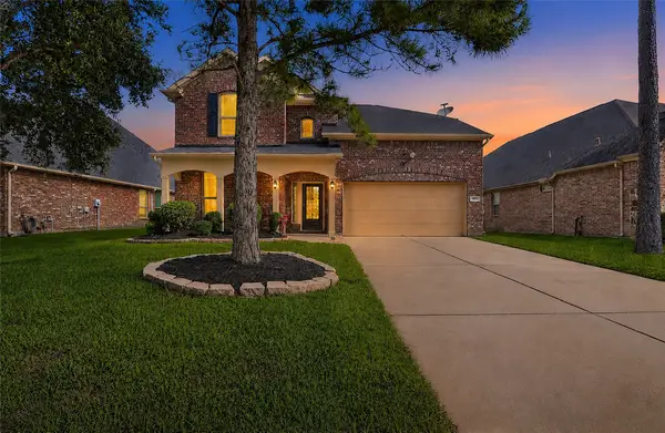 12823 Waterbury Edge Lane, Humble, TX 77346