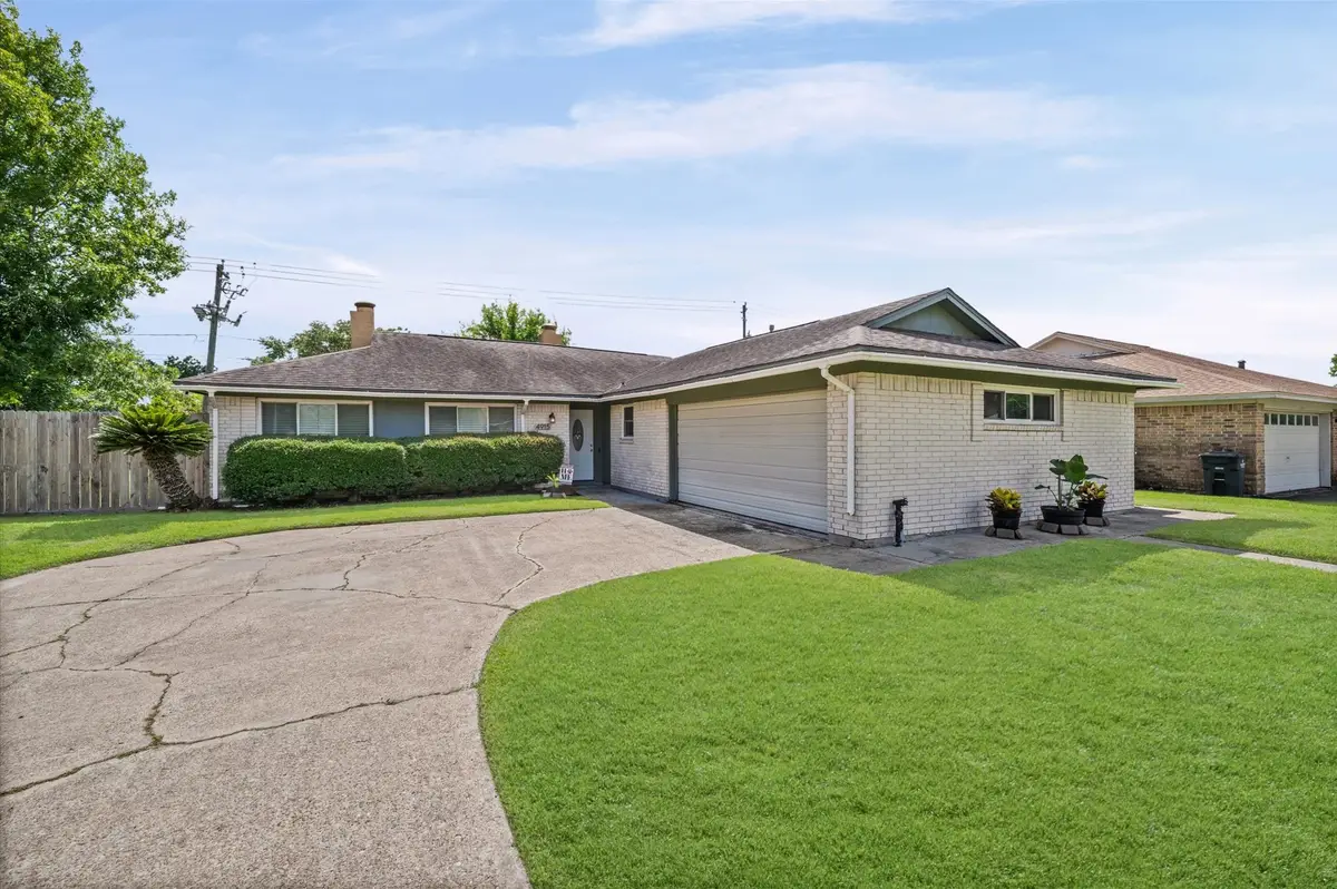 4915 Charnock Drive, Alvin, TX 77511 - #1