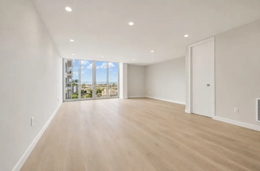 3614 Montrose Boulevard #1001, Houston, TX 77006 - #3