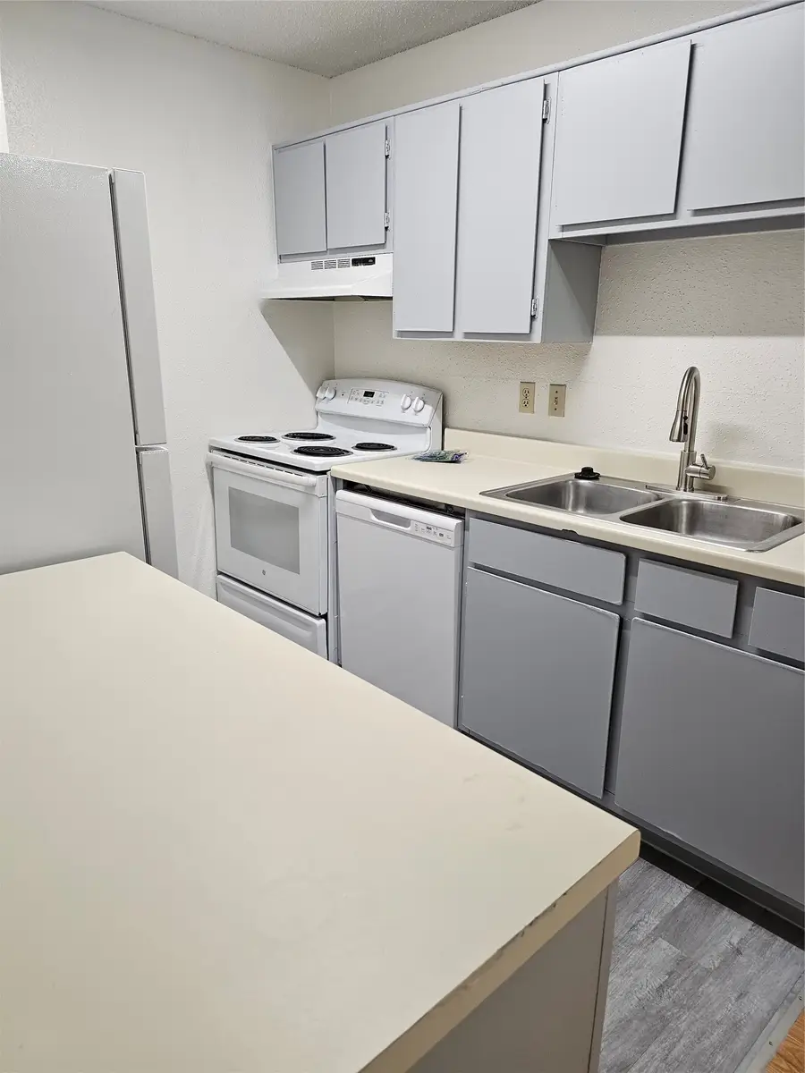 2750 Holly Hall Street #712, Houston, TX 77054 - #3