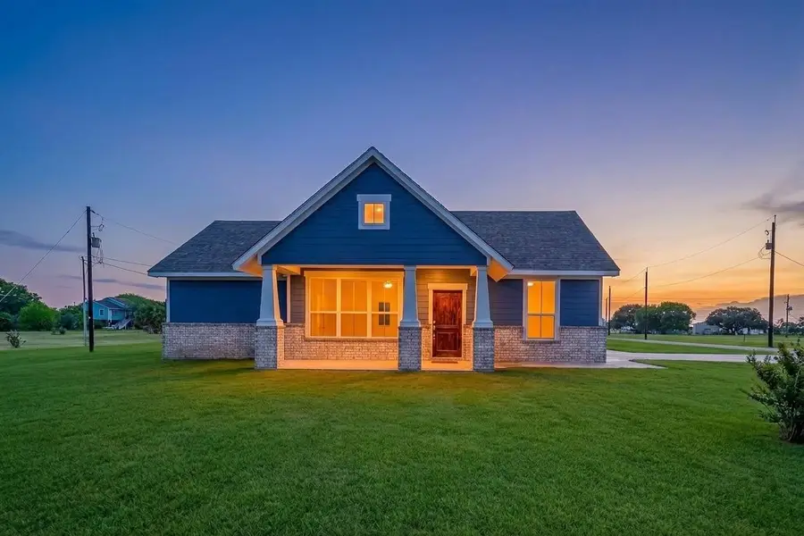 497 Arrowhead Drive, Palacios, TX 77465 - #2