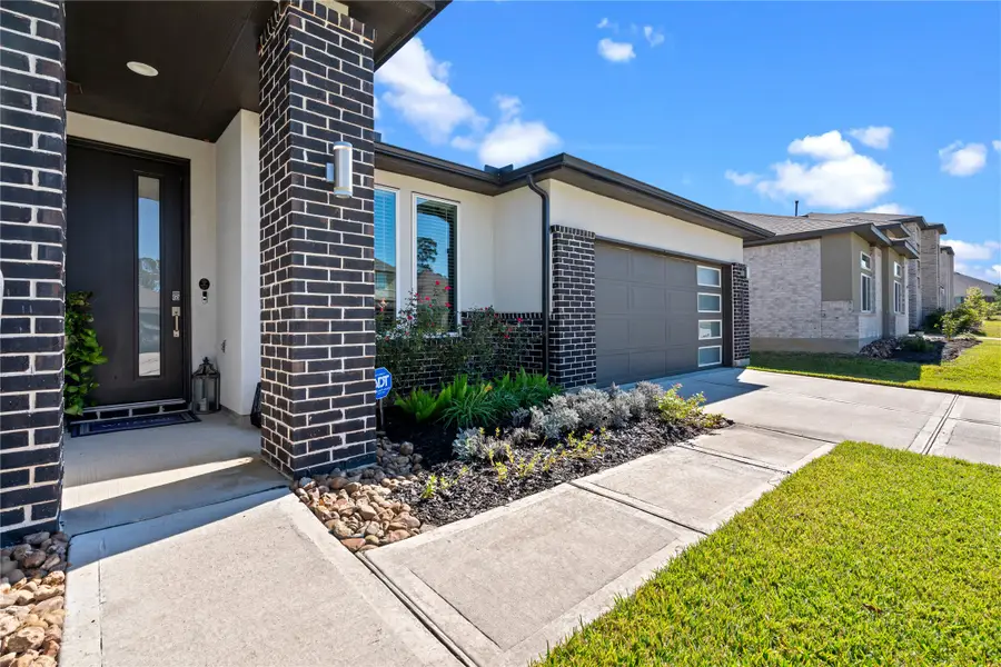 13316 Bear Creek Court, Conroe, TX 77384 - Image #3