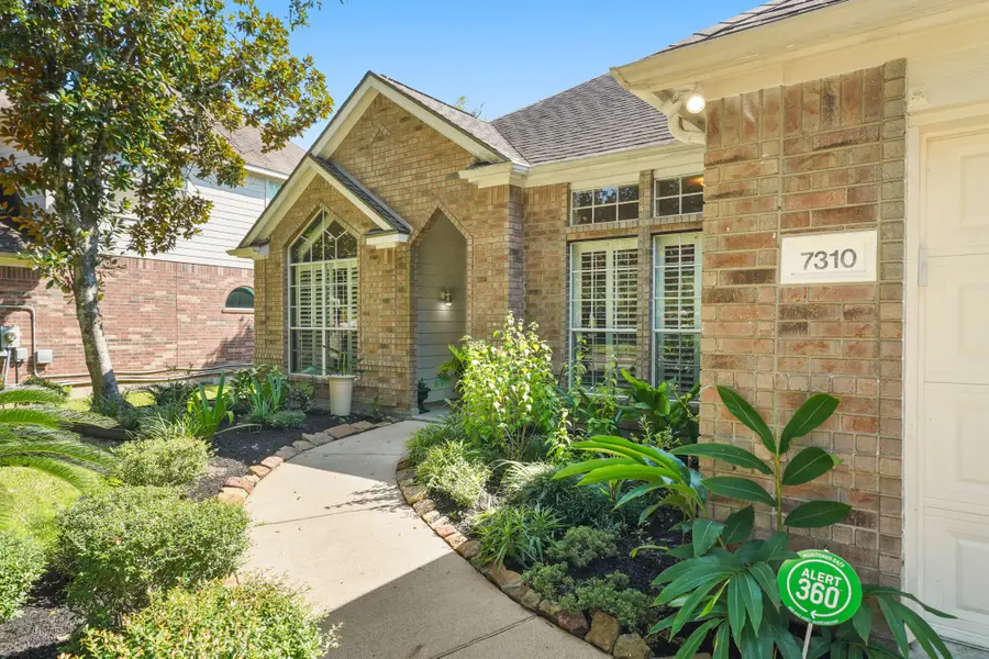 7310 Whistle Court, Sugar Land, TX 77479 - Image #2