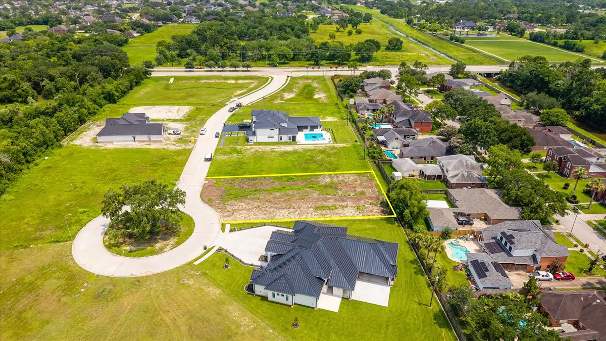 1618 Crown Oaks Court, Pearland, TX 77581 - #1