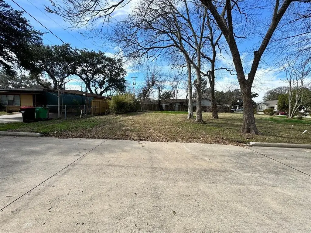 1700 Florida Street, Baytown, TX 77520 - #1
