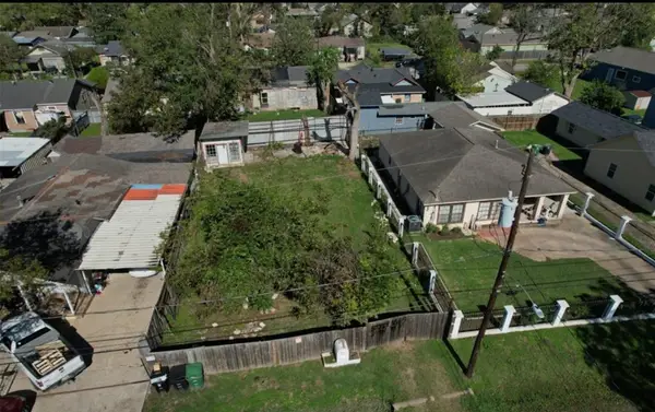 7007 Eagle Pass Street, Houston, TX 77020