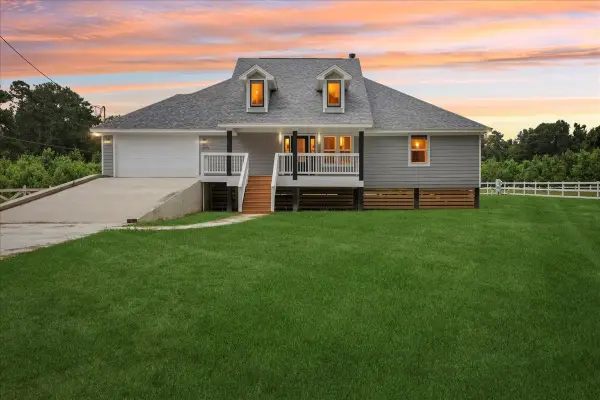 8679 Massey Lake Road, Silsbee, TX 77656