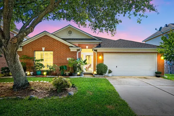 18219 Noble Forest Drive, Humble, TX 77346