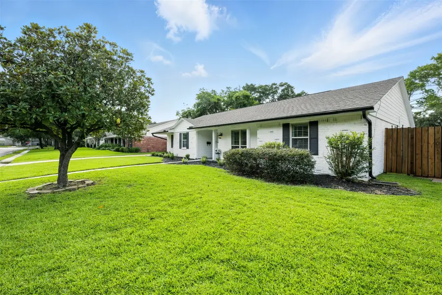 10718 Chevy Chase Drive, Houston, TX 77042 - #3